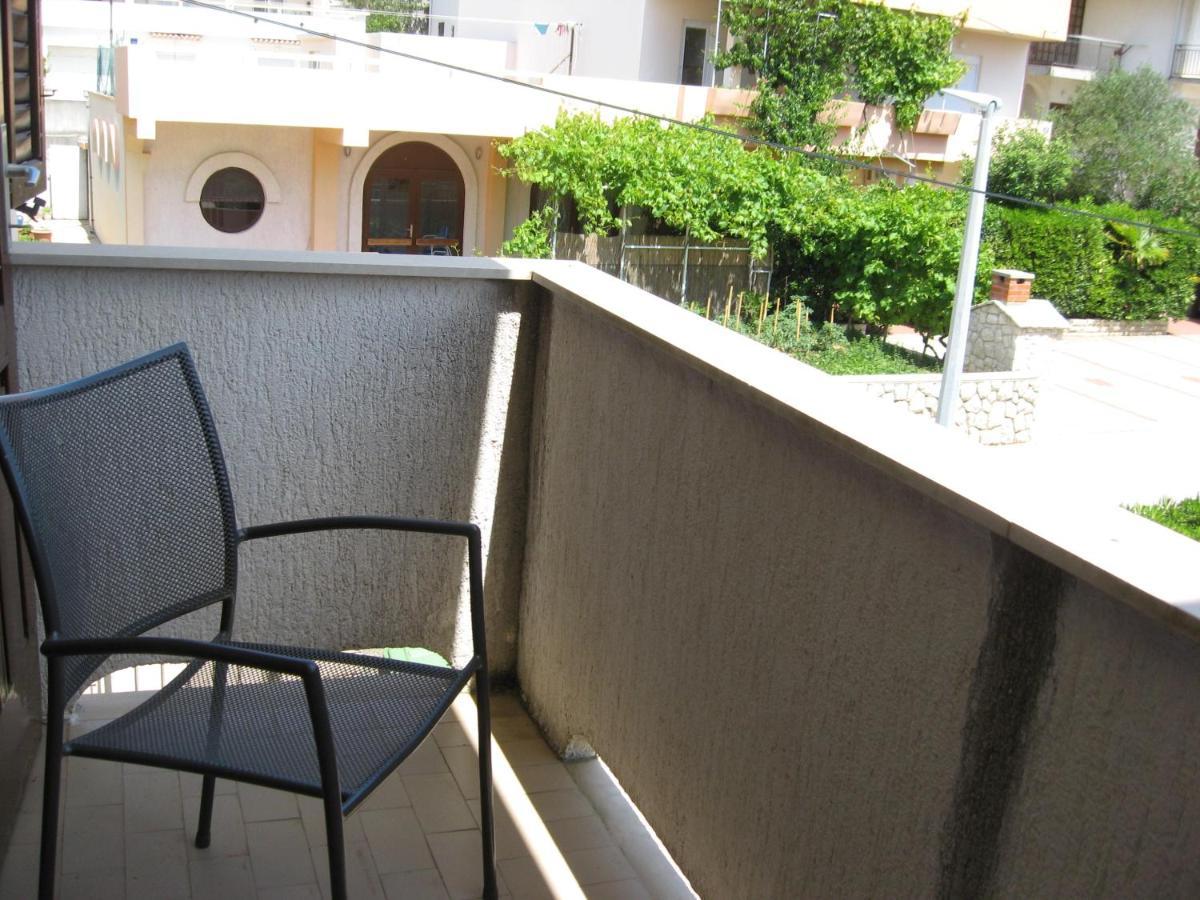 Apartments With A Parking Space Novalja, Pag - 6552 Kültér fotó